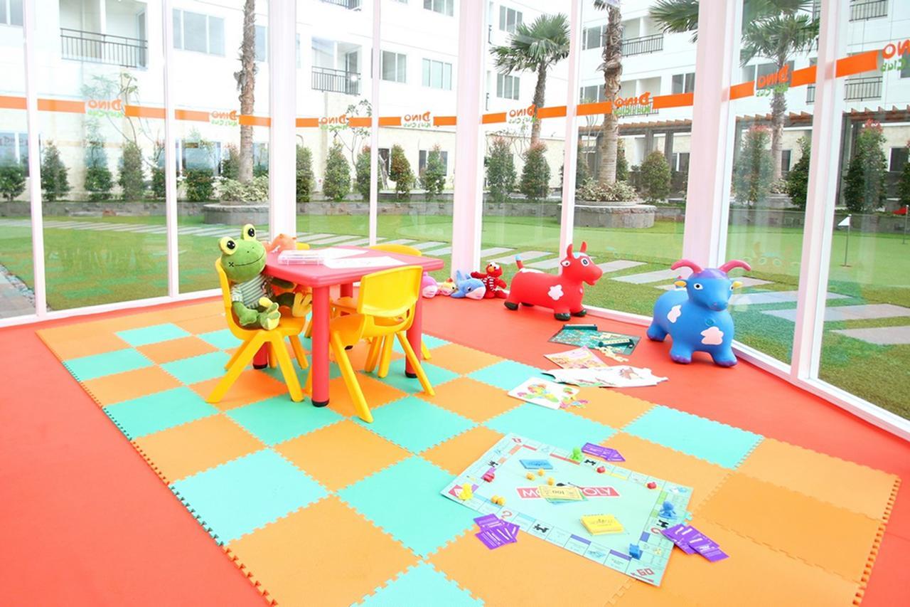 Harris Hotel Sentraland Семаранг Екстериор снимка