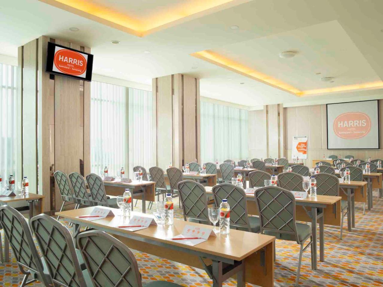Harris Hotel Sentraland Семаранг Екстериор снимка